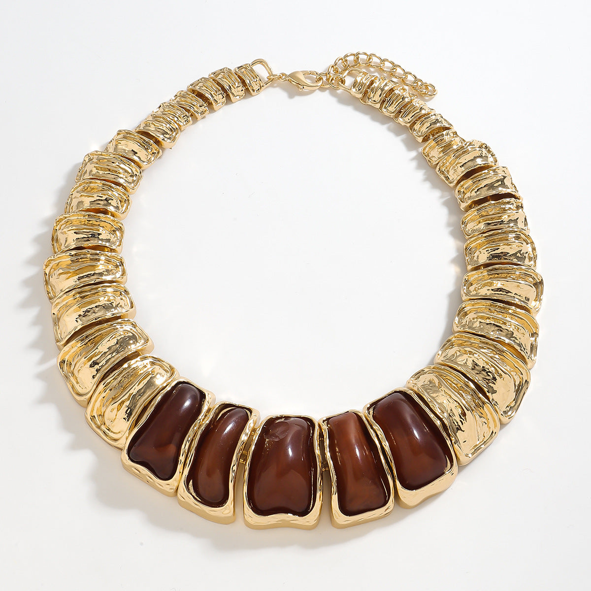 chunky textured collar necklace with brown resin stones – ZARIA