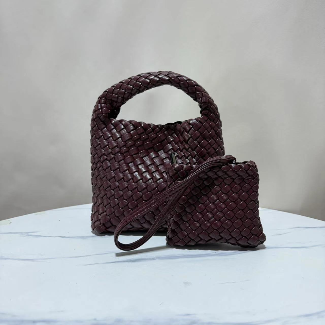 woven handbag set with detachable pouch - Wirfu