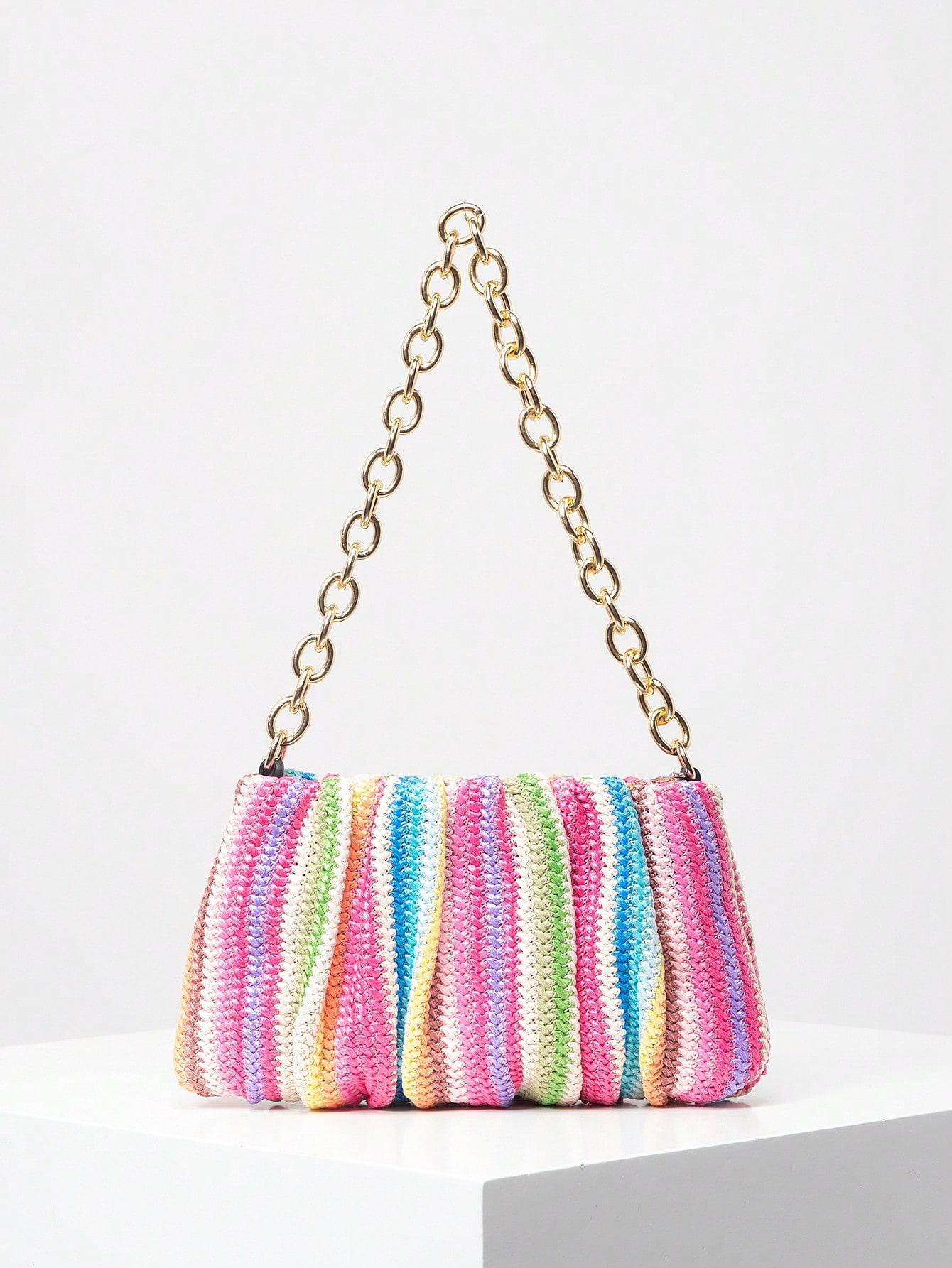 Pleated straw clutch with gold chain strap – Bintru