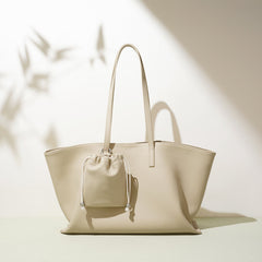 soft-structured tote bag with mini pouch – SANDRA