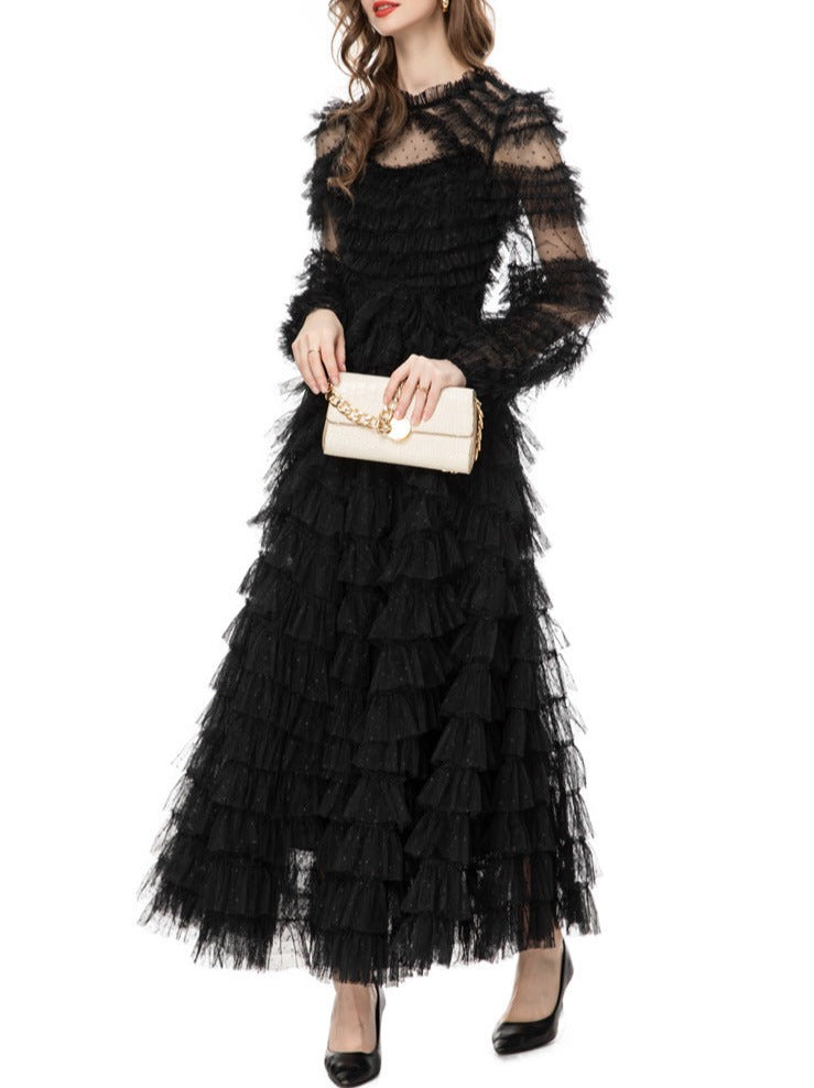 Tiered ruffle lace gown – Genovefa