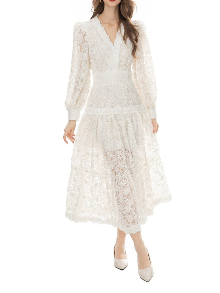 long-sleeve lace midi dress with scalloped neckline – Drance
