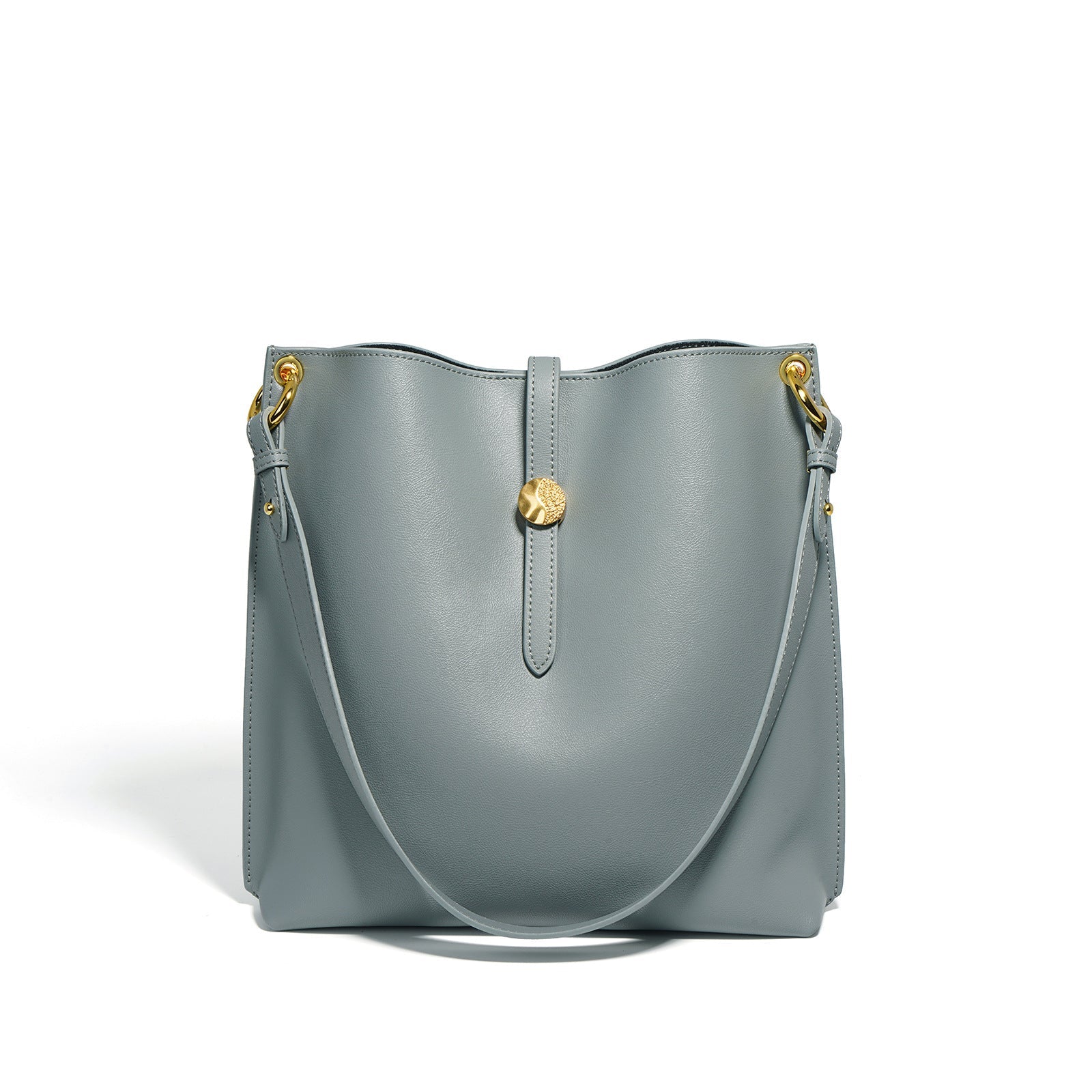 caramel shoulder bag with gold hardware – VERA