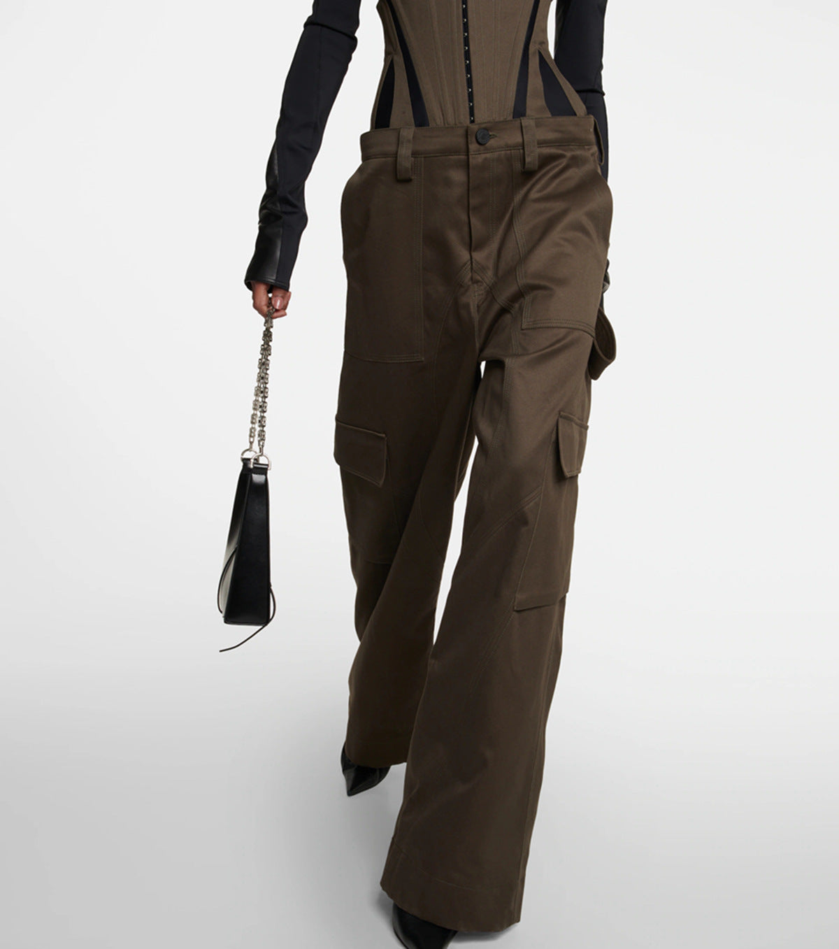 off-shoulder leather corset top with cargo pants – Felicitas