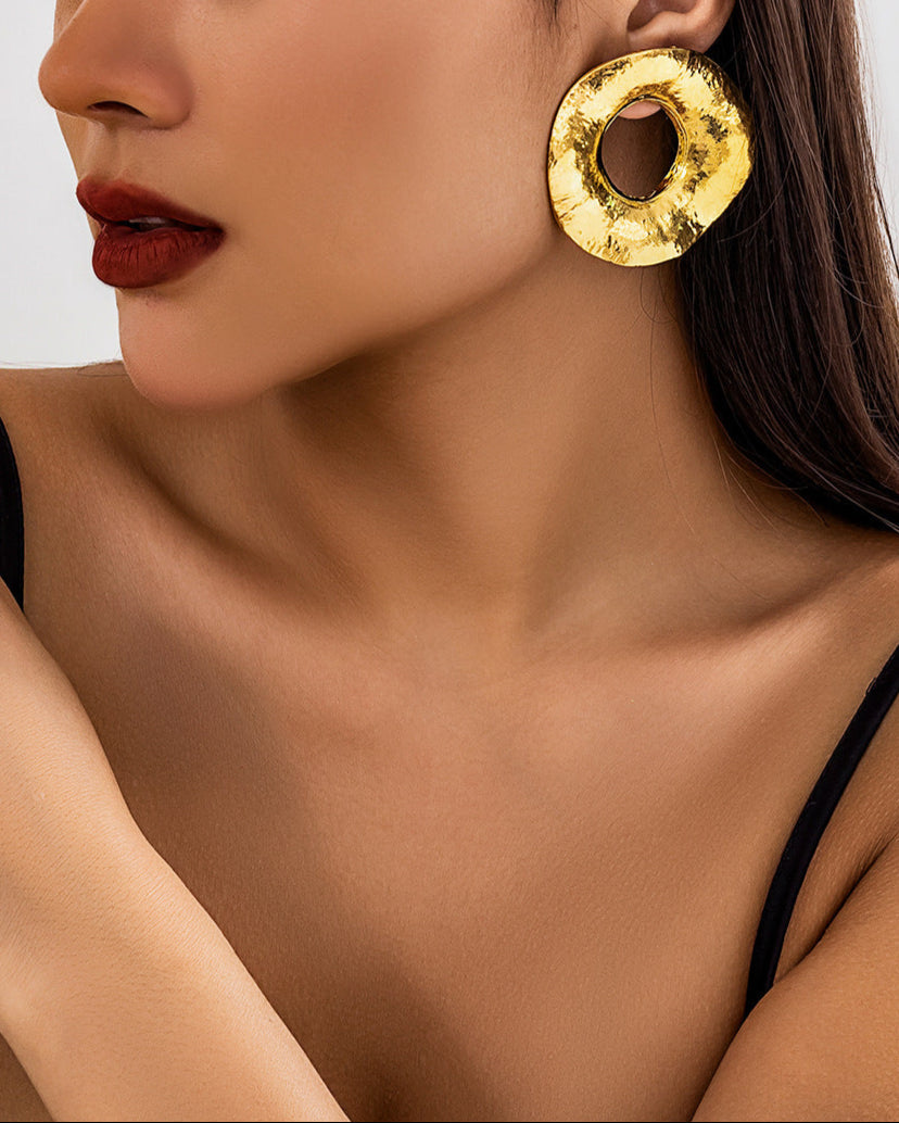 textured open disc earrings in antique silver – ARDENA