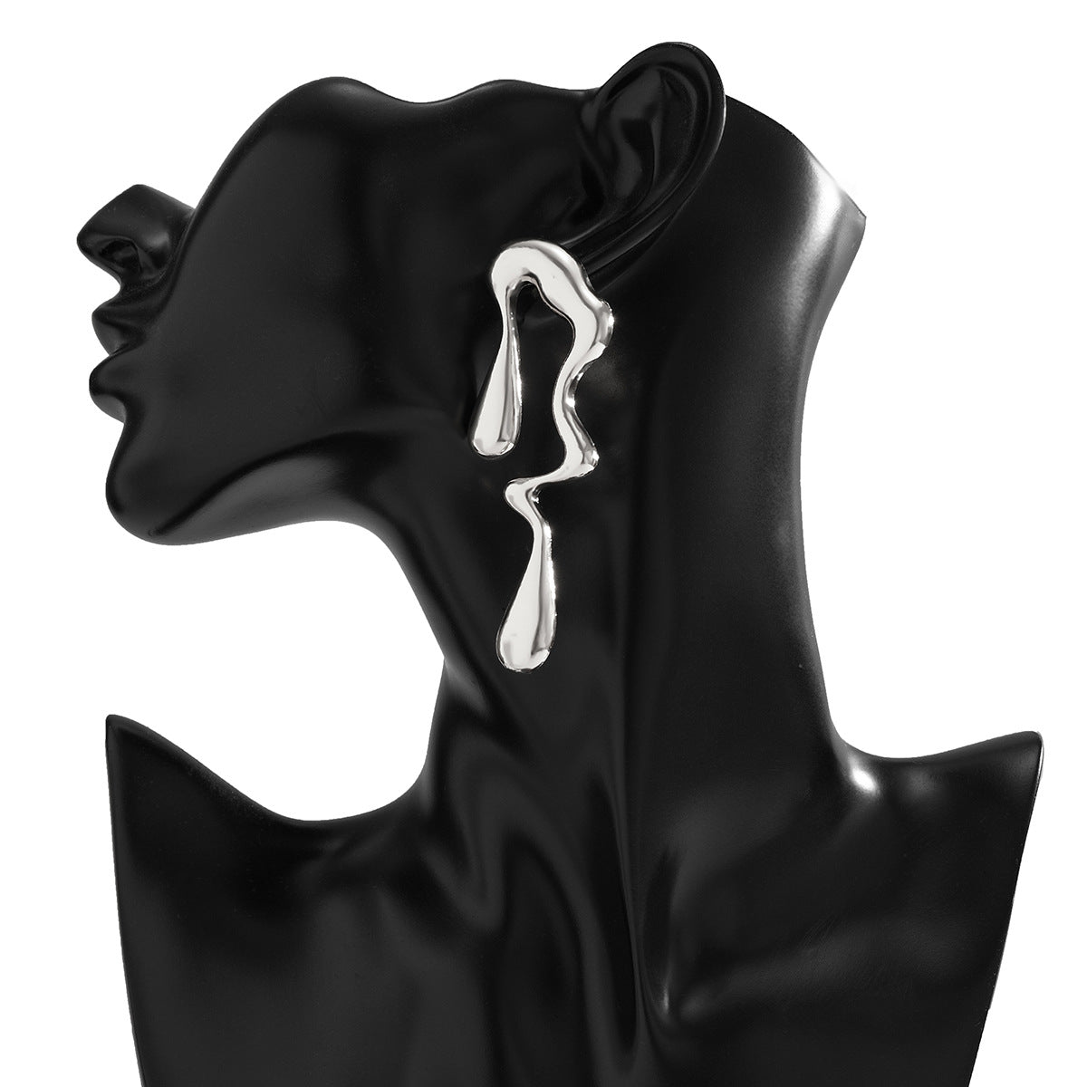 Asymmetric melted metal drop earrings - Nandi