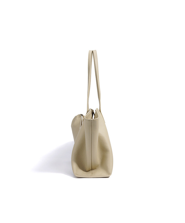 soft-structured tote bag with mini pouch – SANDRA