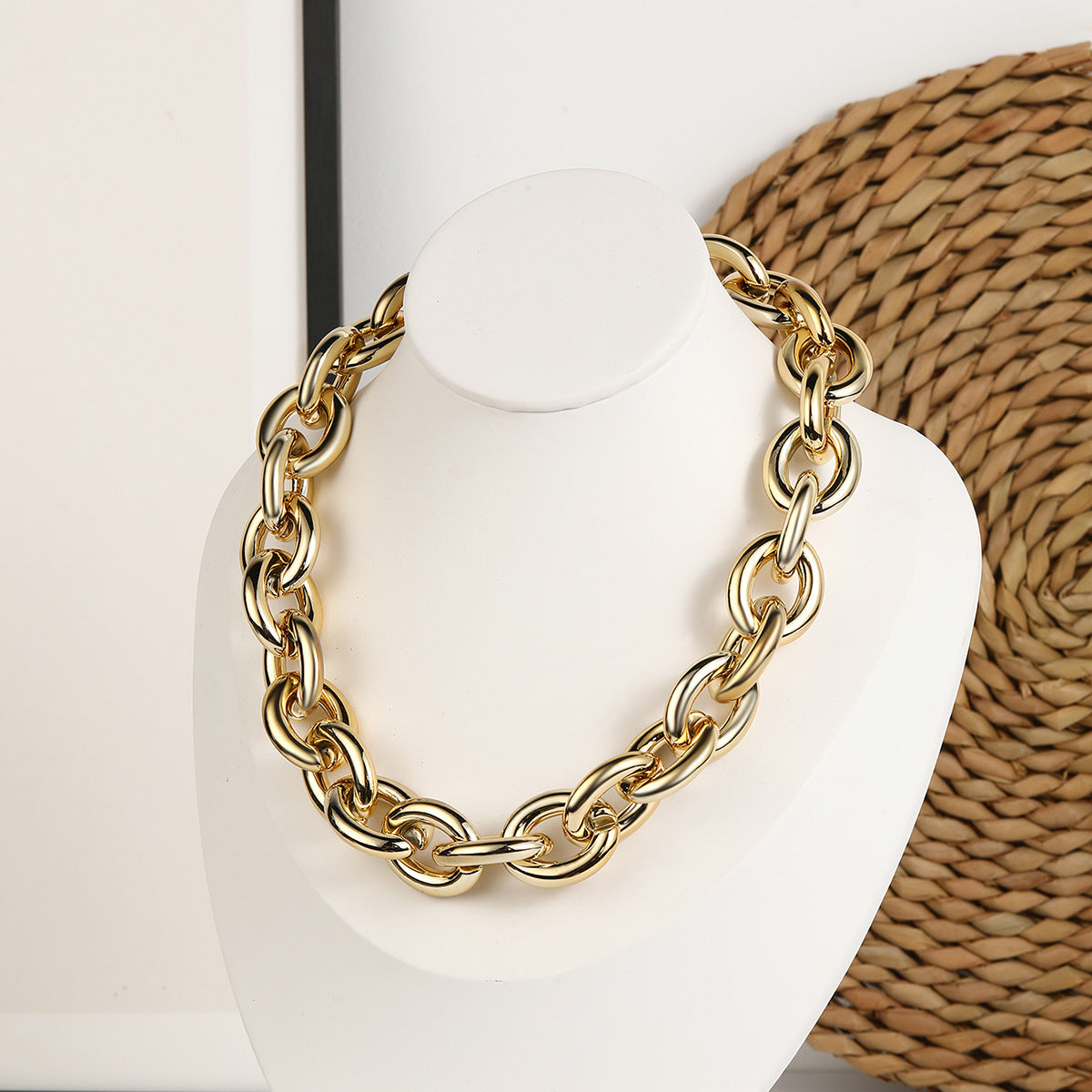 Chunky rounded link necklace with polished finish - Artugi