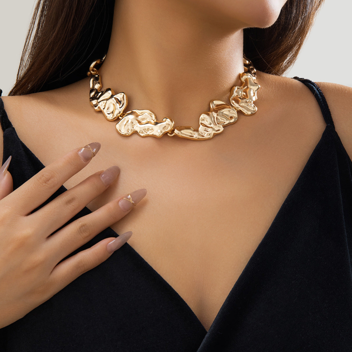 molten textured jewelry set with sculpted edges – ASTRA