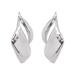 fluid wave drop earrings in polished gold – LUMINA