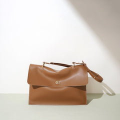 flap shoulder bag with adjustable strap – SIENNA