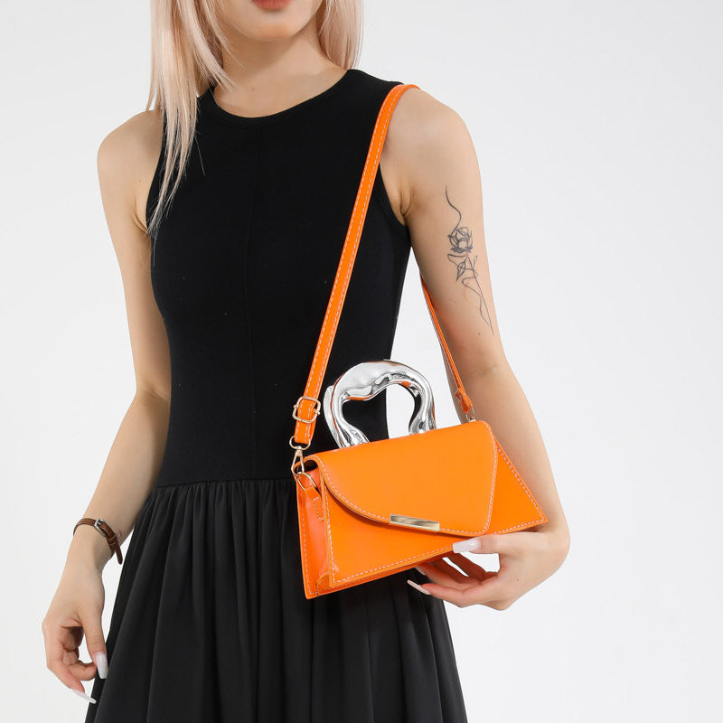 heart-handle mini bag with geometric flap – LEXIE