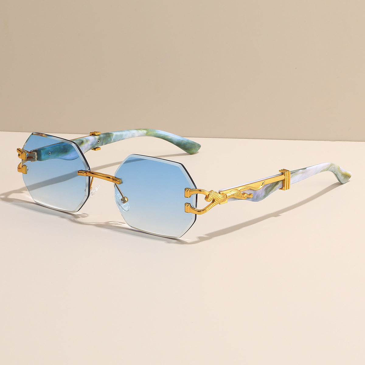octagonal sunglasses with dragon arms – ASTRAZ