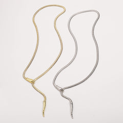 Twist clasp snake chain necklace with horn pendant - Noglam