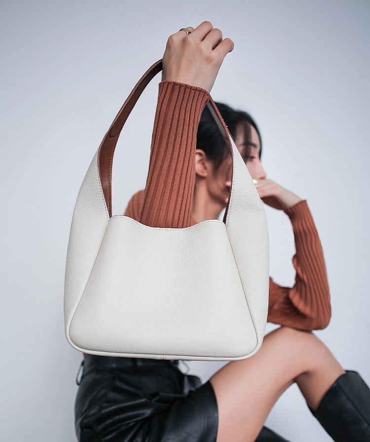 Minimalist Hobo Shoulder Bag in Textured Leather – OLIVE
