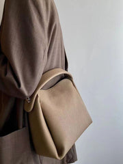 pebbled leather shoulder bag with structured top handle – SIENA