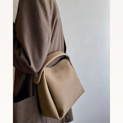 pebbled leather shoulder bag with structured top handle – SIENA