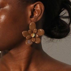 glossy flower stud earring in pastel bloom – MAIA