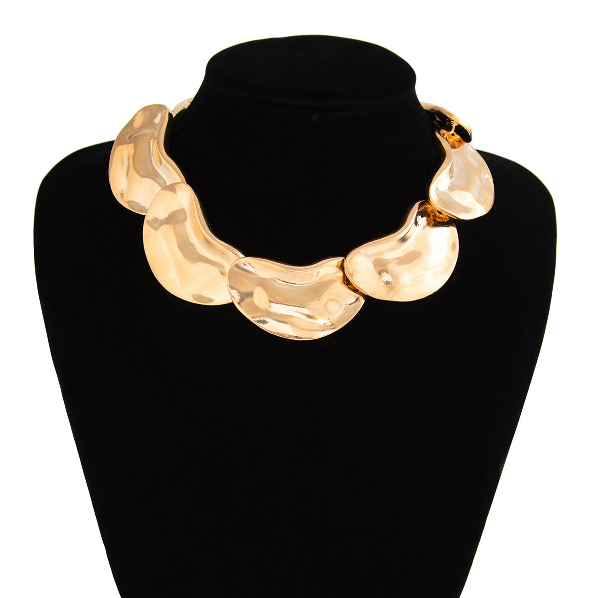 Wide bean-link statement necklace with metallic finish - Aongi