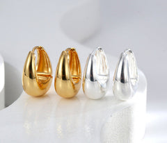 Teardrop hoop earrings with glossy finish – Needry