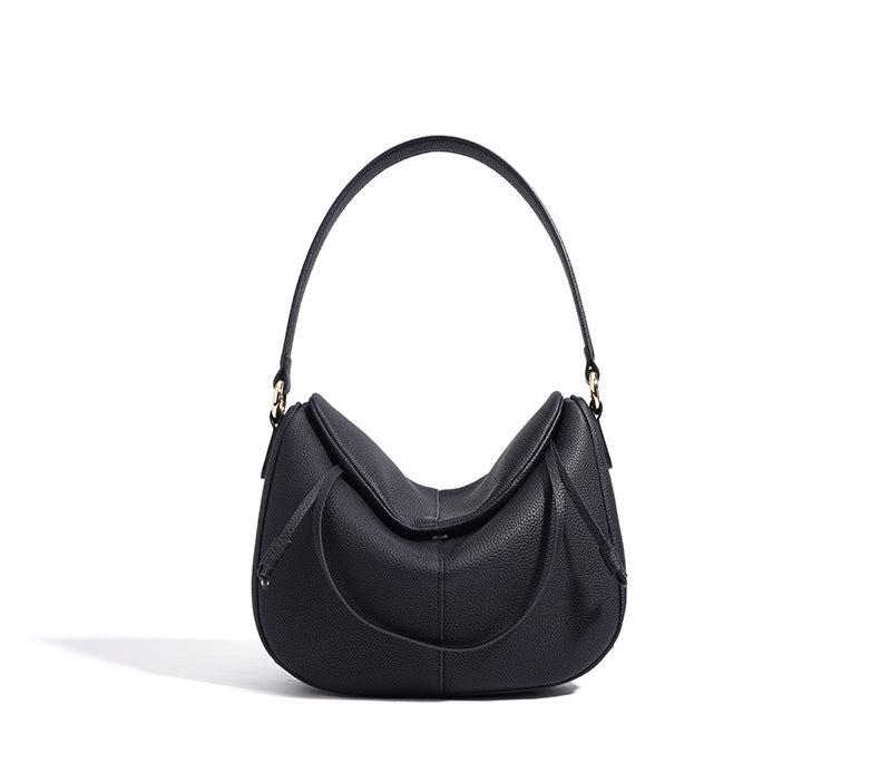 curved hobo bag with relaxed flap – LILAS