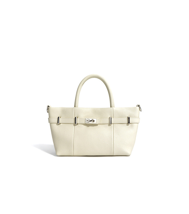 top-handle tote with buckle strap detail – NOIQ