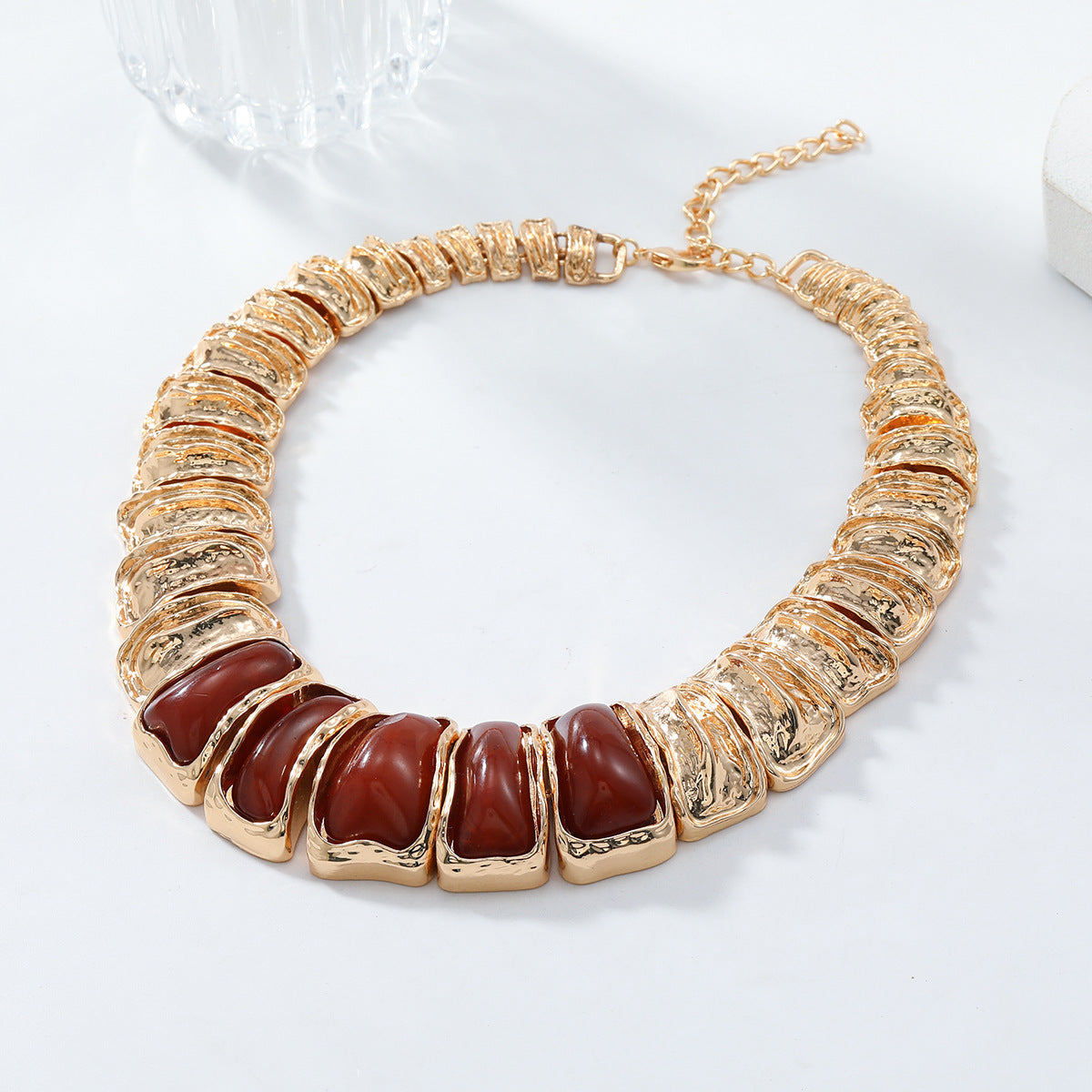chunky textured collar necklace with brown resin stones – ZARIA