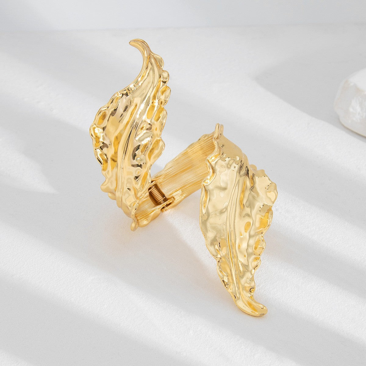 Gold Leaf Spiral Open Bangle - FALINO