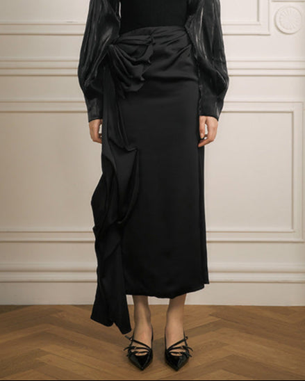 Midi skirt with draped side detail – Rutri