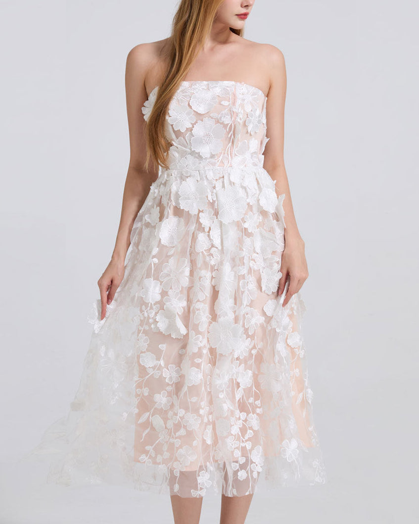 strapless tulle dress with 3D floral appliqué – BLOSSM