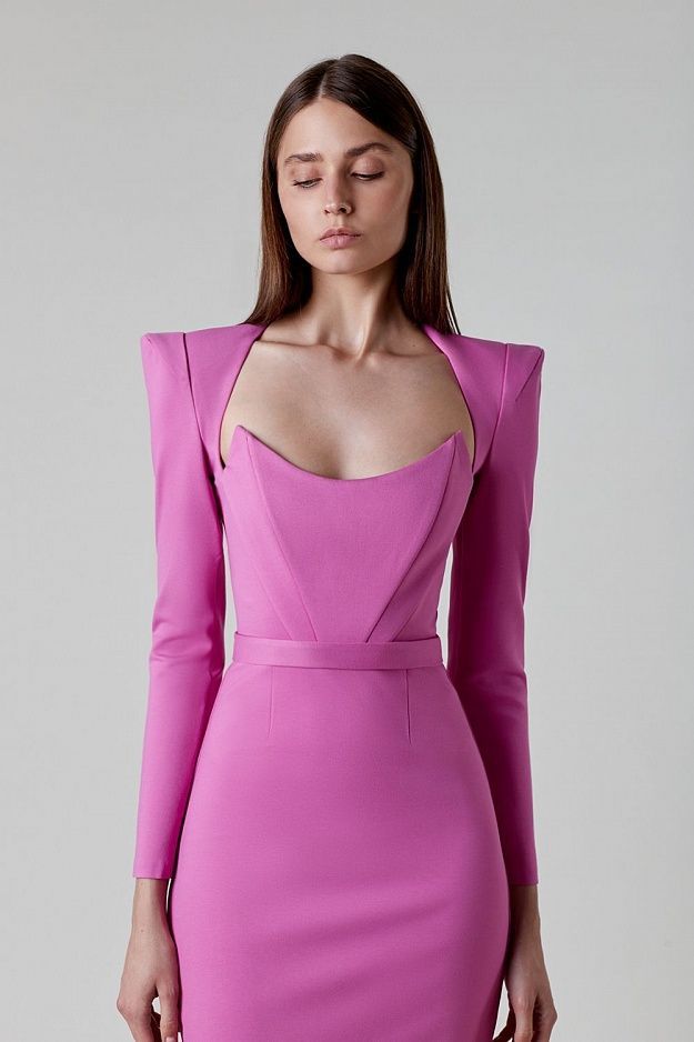 long sleeve midi dress with sculpted neckline – Adeyte