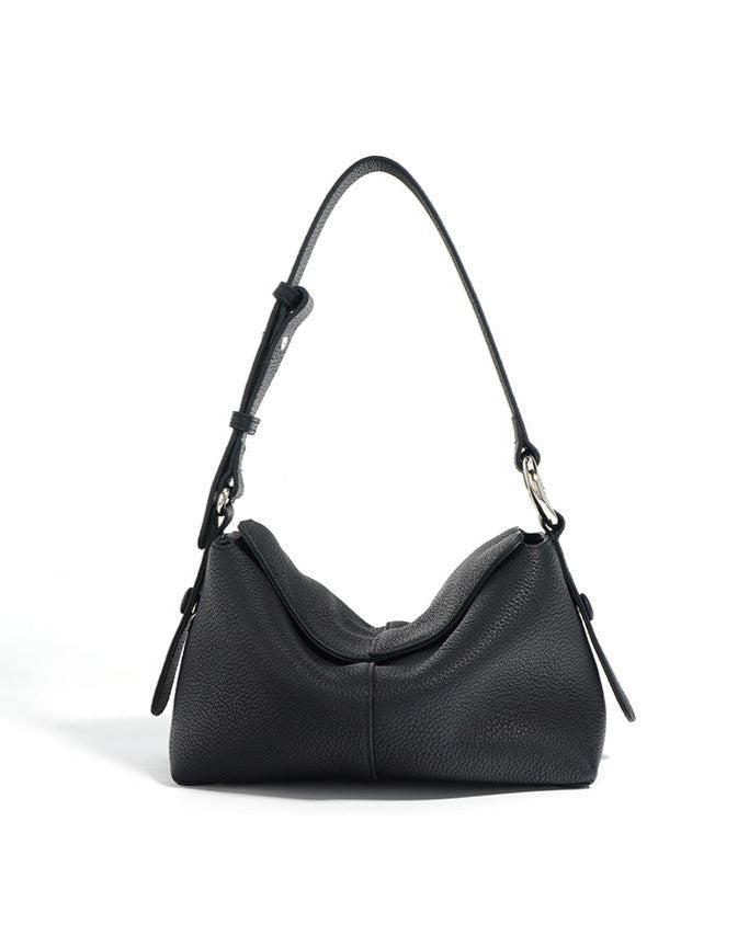 slouchy crescent shoulder bag in grained leather - NARPA