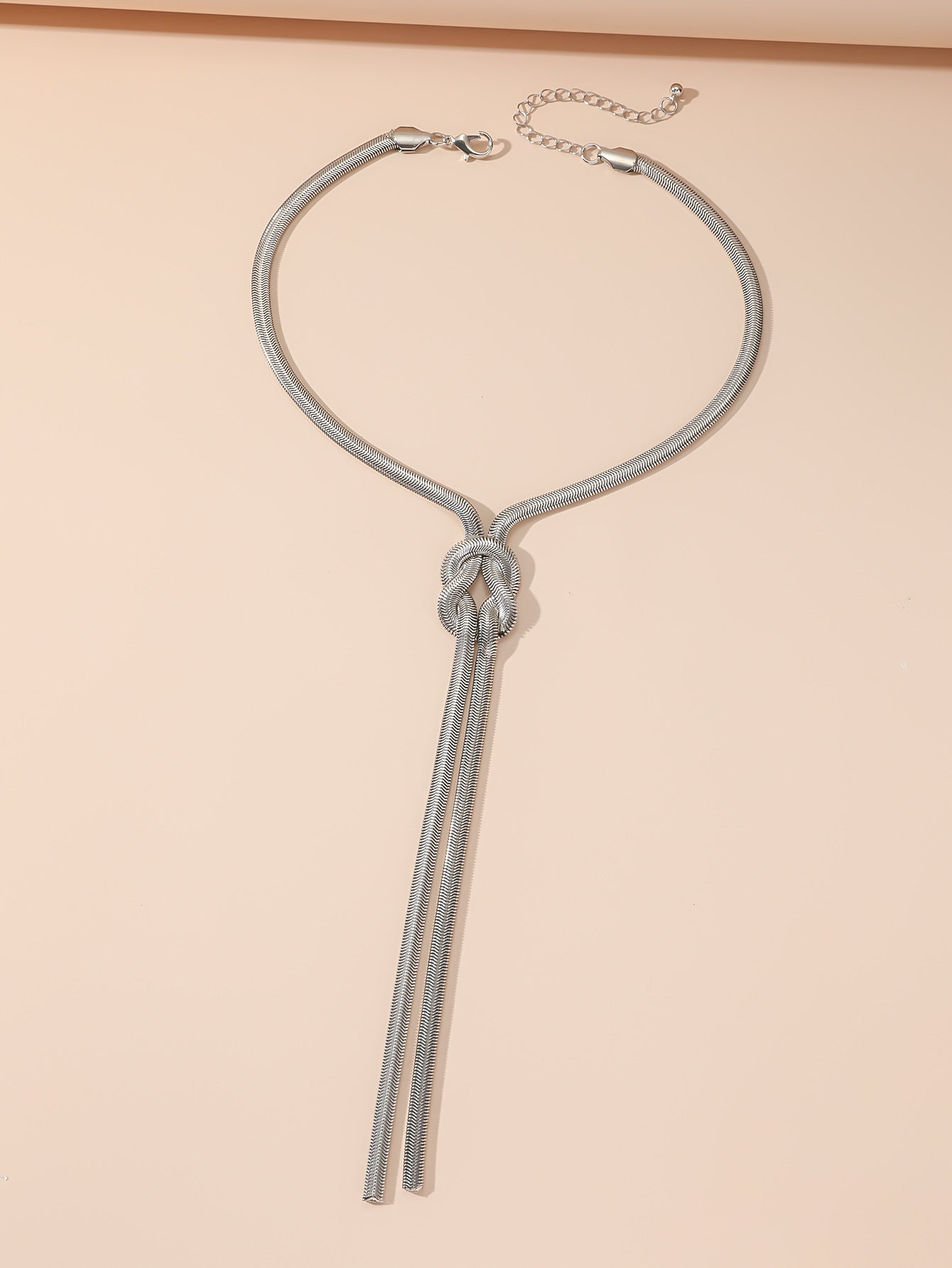 Metal rope necklace with statement knot drop - Vinta