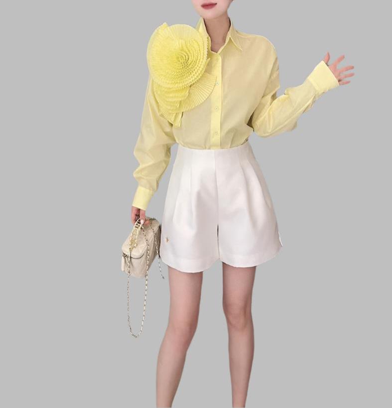long-sleeve shirt with oversized pleated shoulder detail – Tavvi