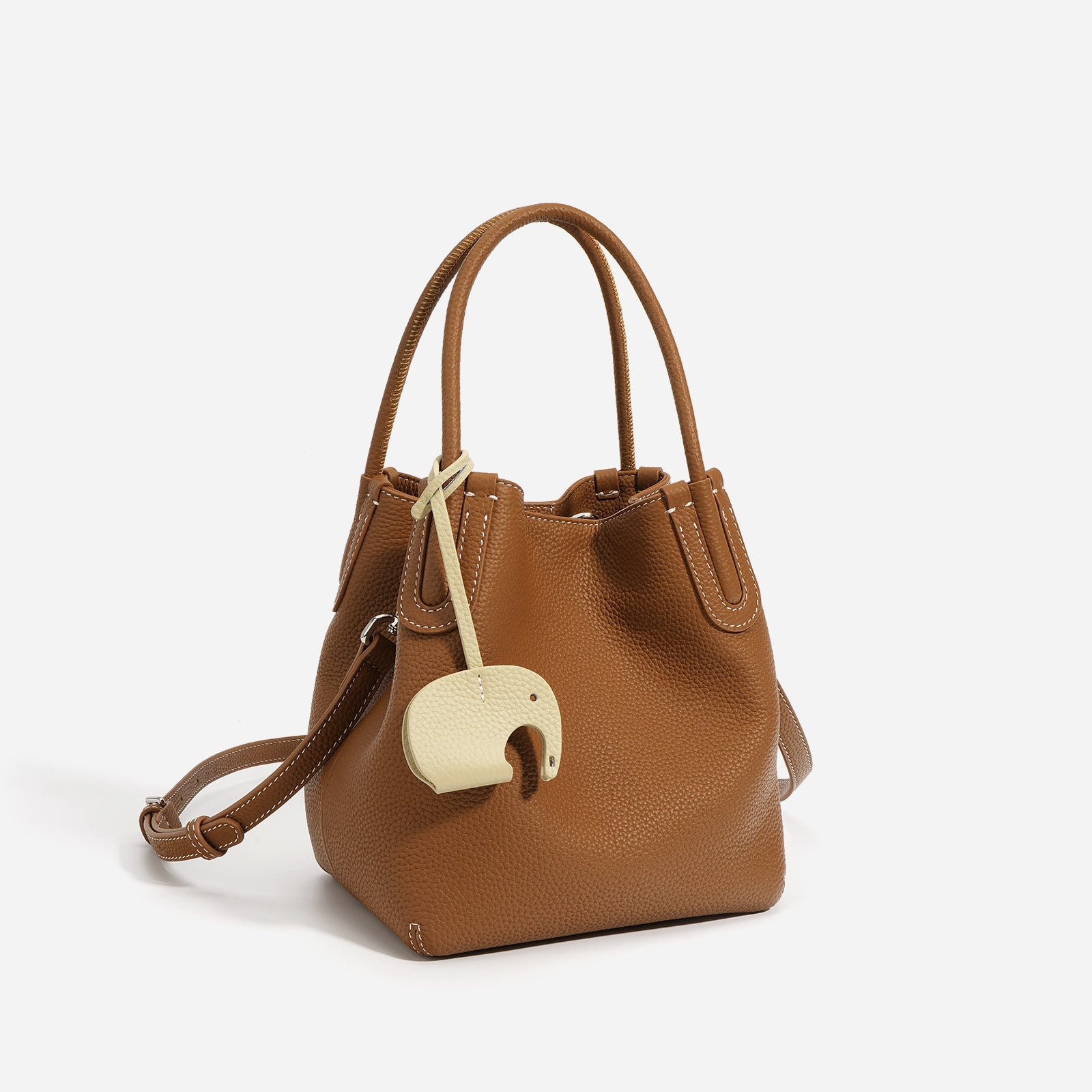 mini bucket bag with elephant charm – TERRA