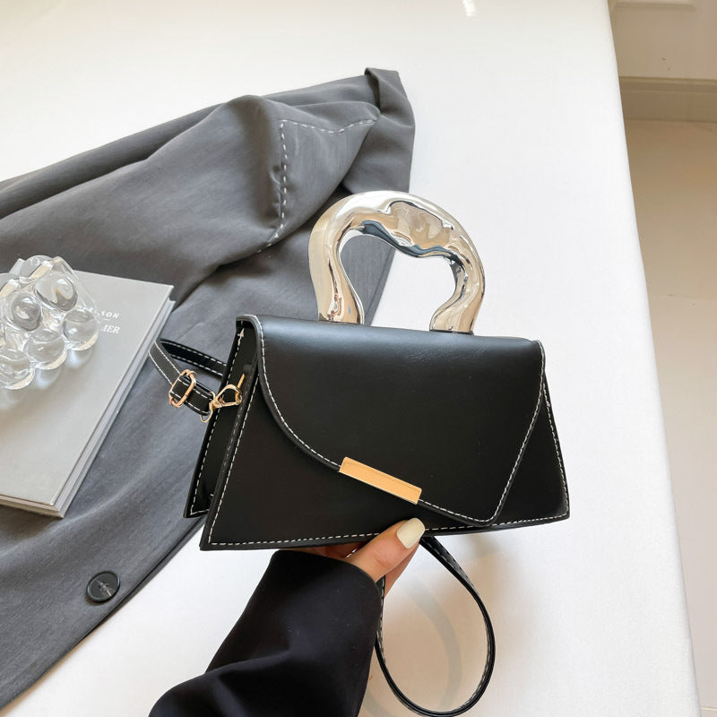 heart-handle mini bag with geometric flap – LEXIE