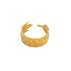 gold feather cuff earrings with textured engraving – PLUIMA