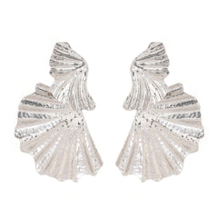 Textured fan-shaped drop earrings with sculpted folds – Nivbi