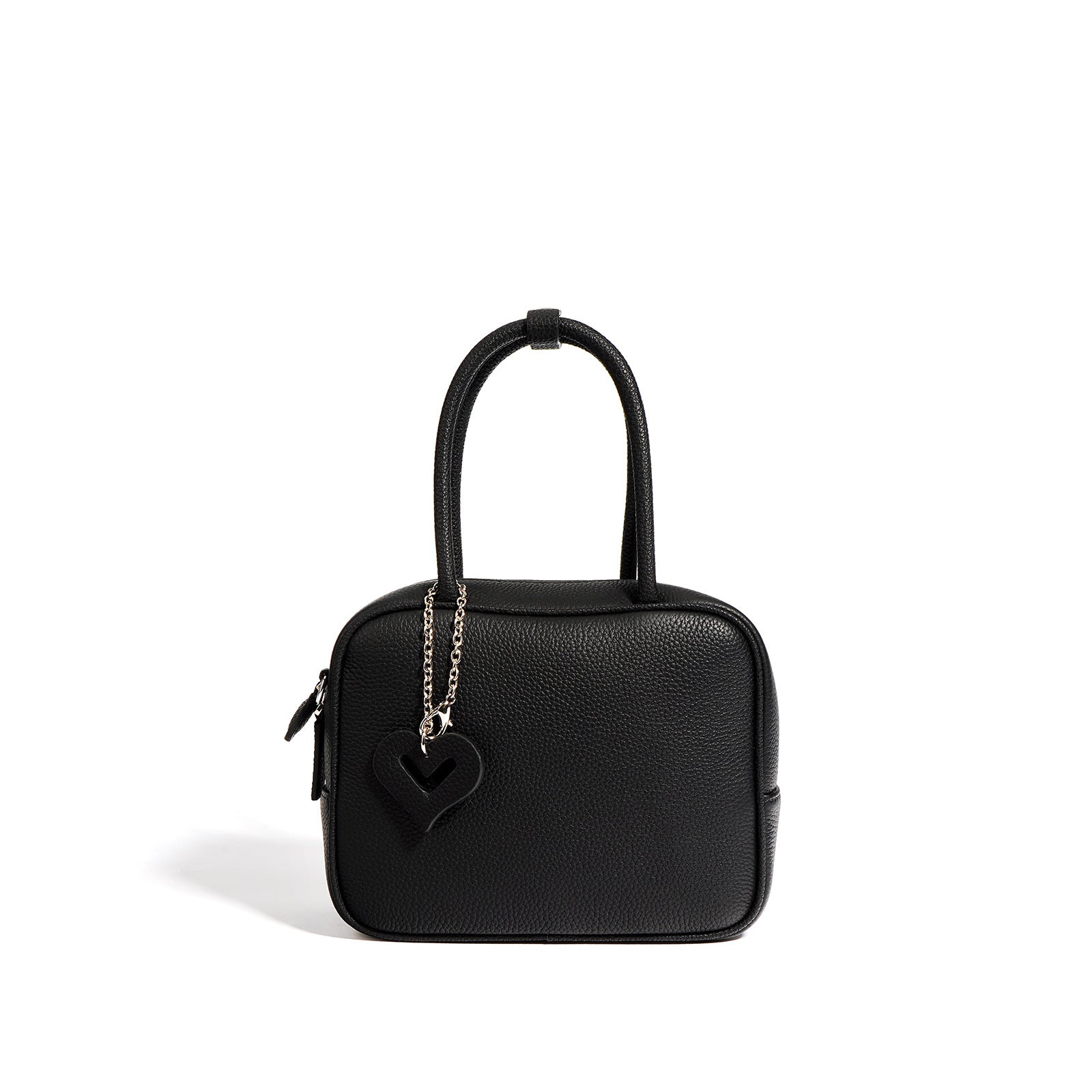black boxy handbag with heart charm – LYRA