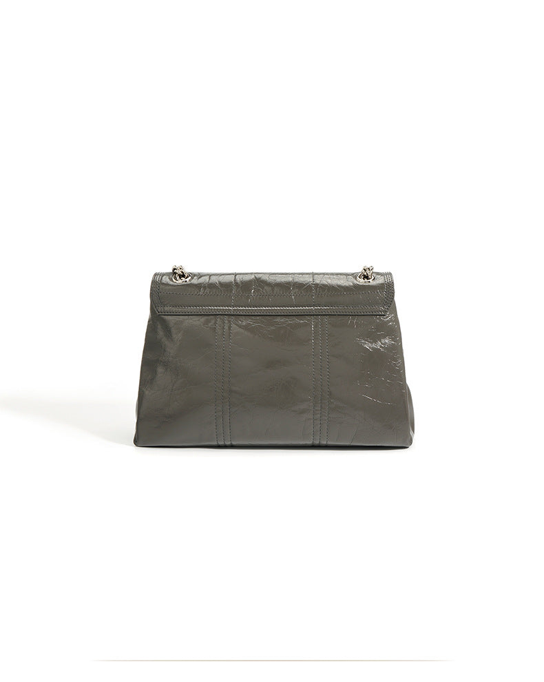 quilted flap shoulder bag with chain straps – LIVIJA