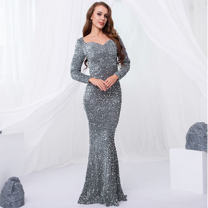 long-sleeve mermaid gown with silver sequins – Tieve