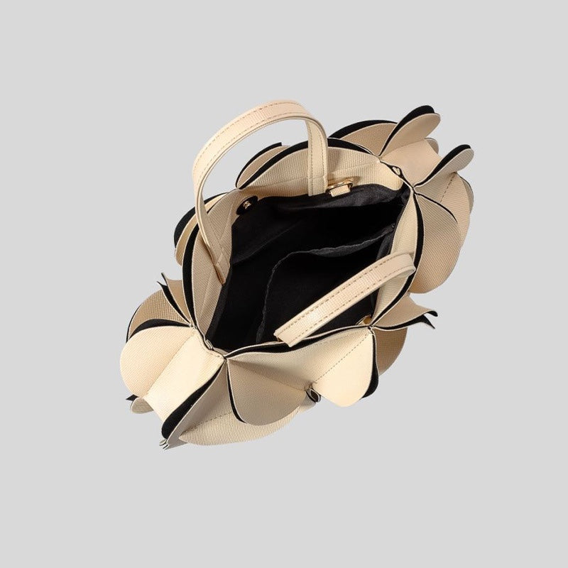 sculpted leather tote bag with floral 3D panels – BLWEQ