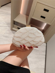 Pearl-embellished clutch with gold clasp - Ikliru