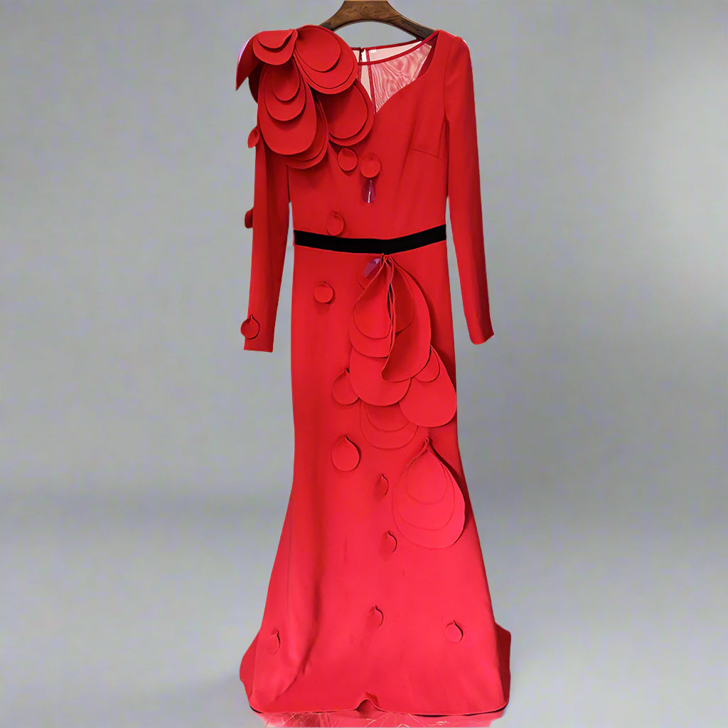 applique detail gown with sculpted shoulder – Farein