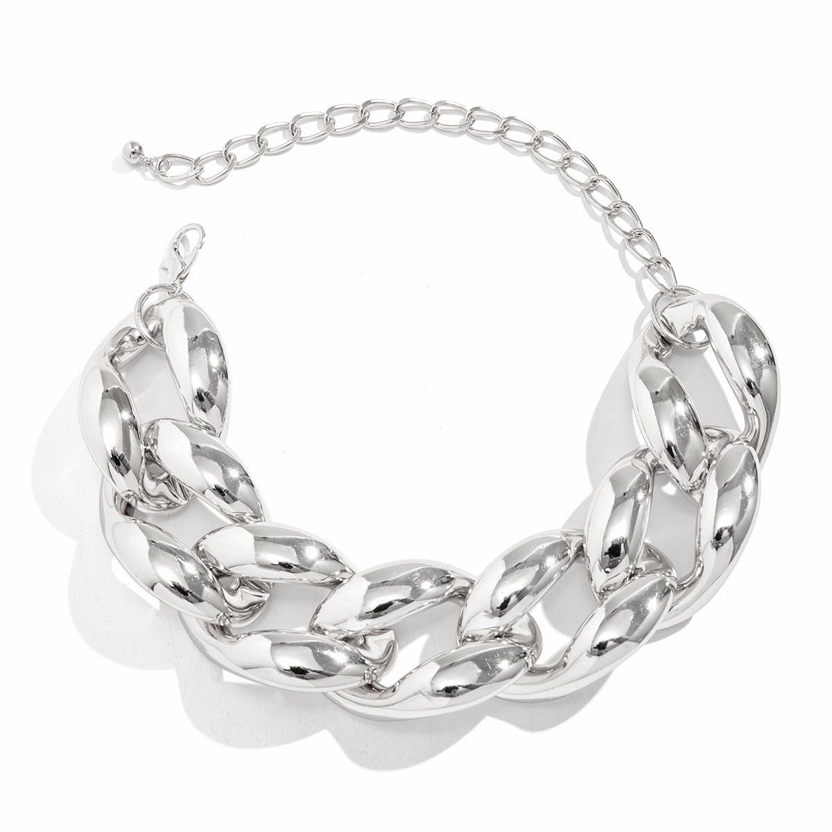 Chunky marquise-link chain necklace with polished finish - Vasder