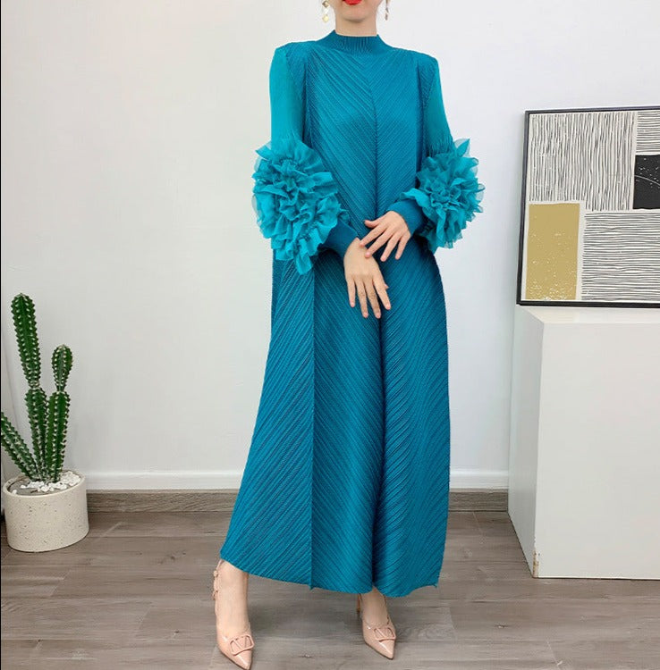 pleated maxi dress with floral cuff sleeves – Volen