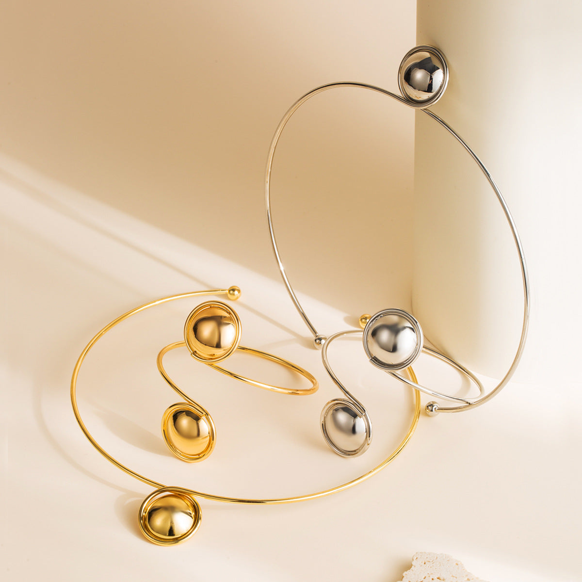 metal sphere choker and open cuff bracelet set - NOVAX