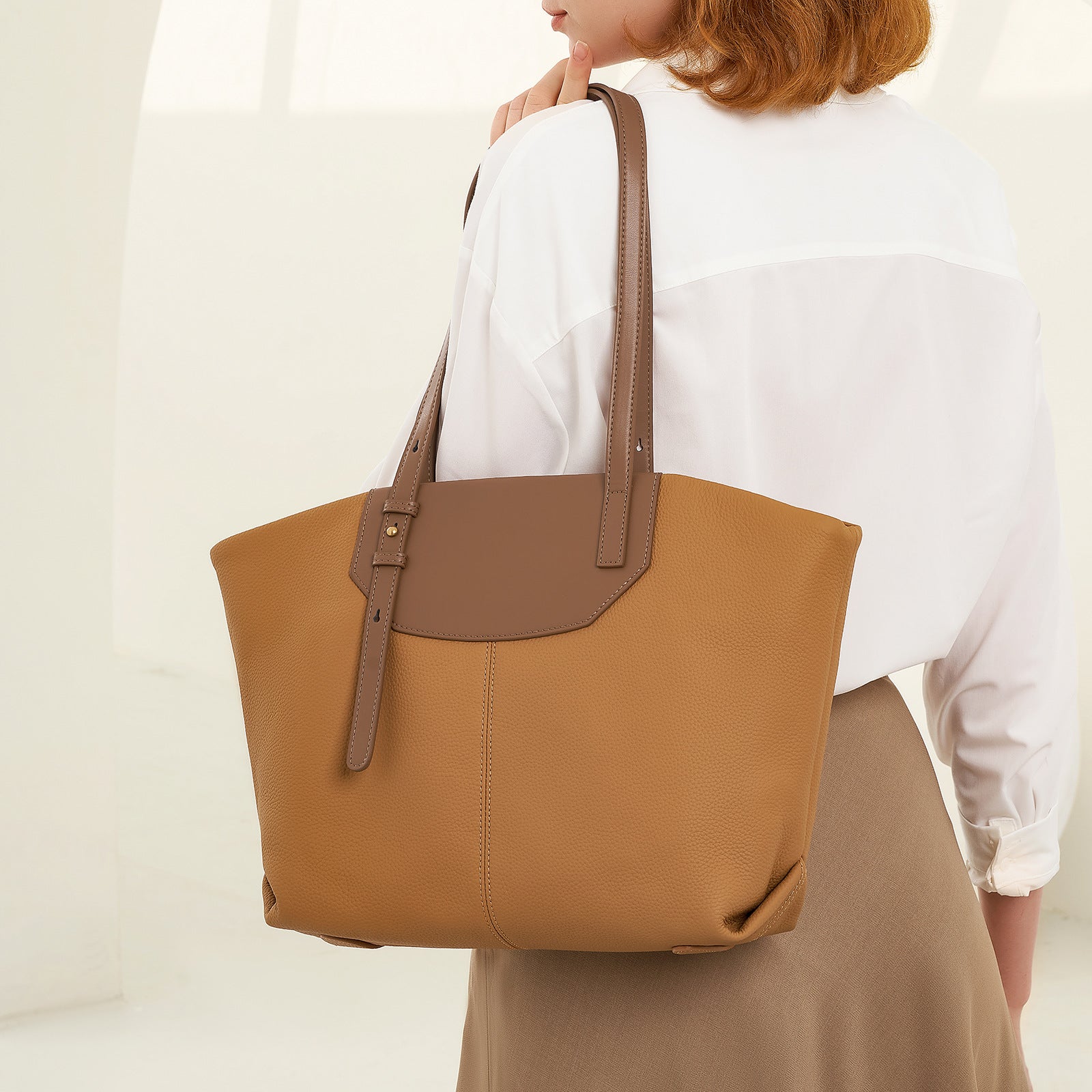 structured tote bag with contrast top panel and double handles – NAYLA