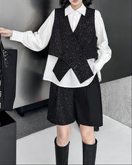 Black and white set with button detail - Linky