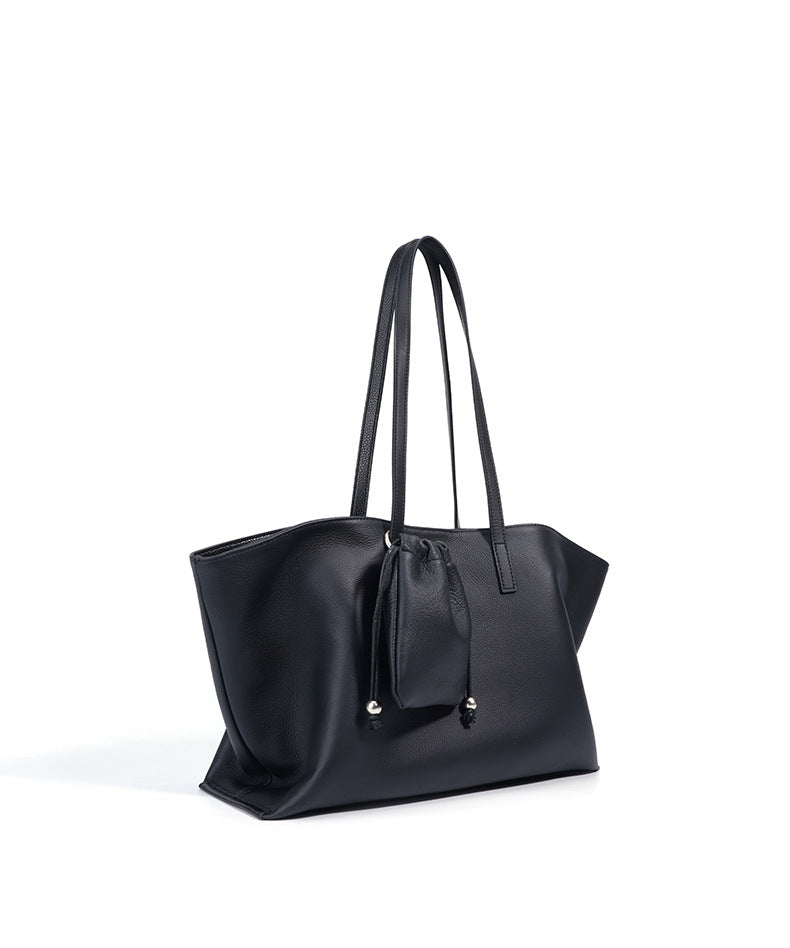 soft-structured tote bag with mini pouch – SANDRA